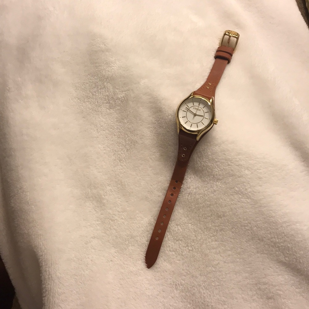 Watch - Picture 4 of 4